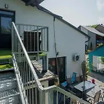 Magdi A-b Apartamento *