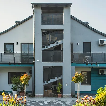 Magdi Vendeghaz A-b Apartment Celldomolk