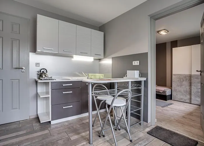 Magdi Vendeghaz A-b *