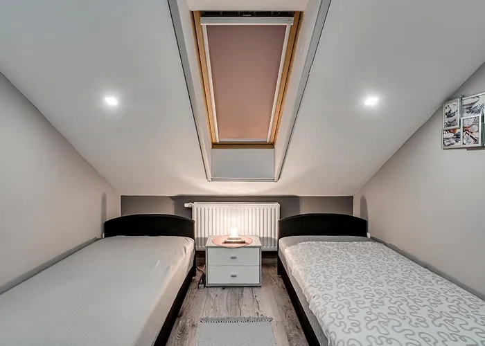 Magdi Vendeghaz A-b *