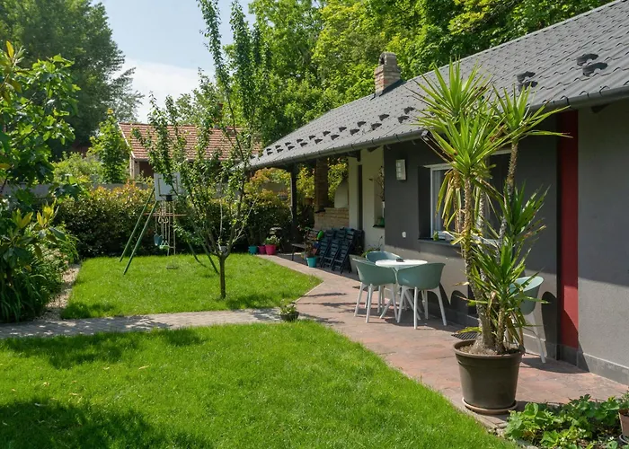 アパート Magdi Vendeghaz A-b Celldömölk